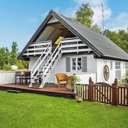 Beautiful In With Kitchen Holiday home *