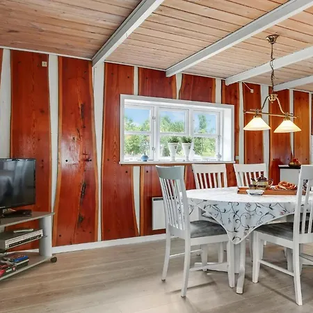 Holiday home Beautiful In With Kitchen *