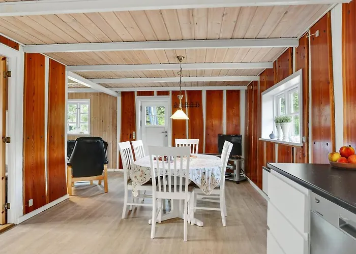 Beautiful In With Kitchen