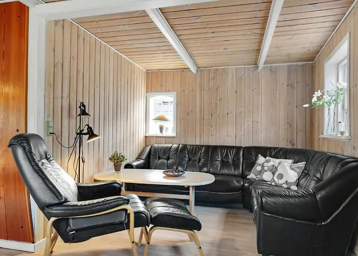 Дом отдыха Beautiful In With Kitchen *